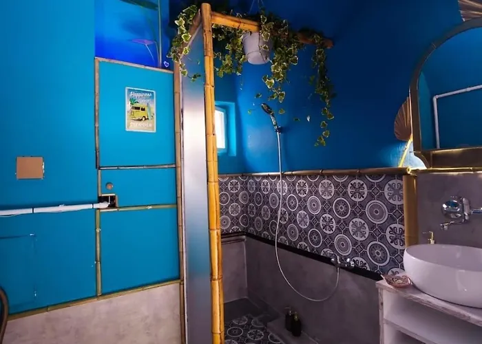 Atlas With Shared Bathroom * ブラチスラヴァ